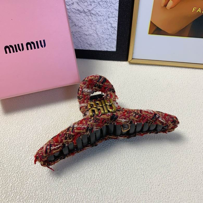 MiuMiu Hair Grab Clip  (4)
